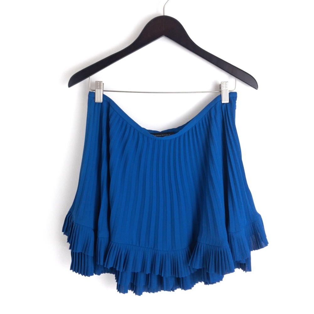 Banana Republic . Pleated Accordion Skirt